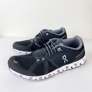 On Cloud Women’s Running Sneakers 9